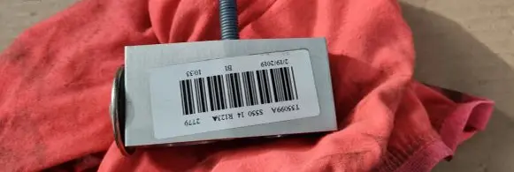 Ford Mustang VI Air conditioning (A/C) expansion valve FR3B19849AE