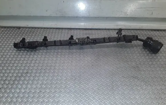 Volkswagen Touareg I Fuel injector wires 07z971826