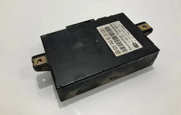 Mercedes-Benz E W211 Tailgate/trunk control unit/module 0295456032 5ZA00846900 52A008469
