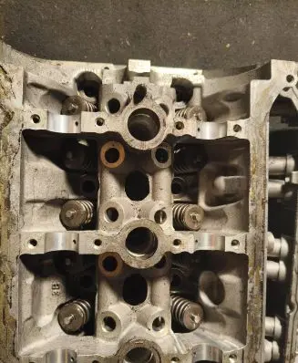 Volkswagen Tiguan Engine head 06h103373k