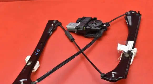 Skoda Fabia Mk1 (6Y) Front door window regulator with motor 6VA837462