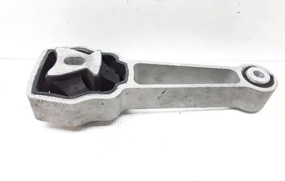 Volvo V70 Engine mount bracket 30680474