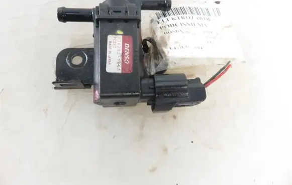 Honda Civic Valve vacuum 1362001850
