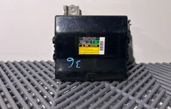 Lexus RX 450H ABS control unit/module 8954048471 0794001790
