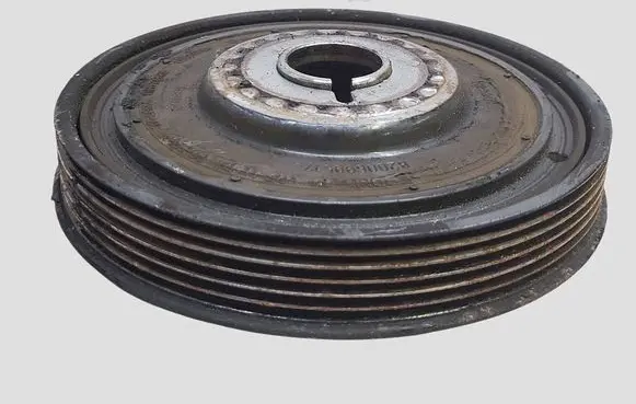 Nissan Qashqai Crankshaft pulley 8200699517
