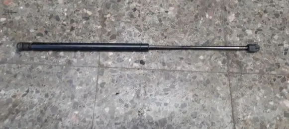 Renault Laguna II Tailgate strut 