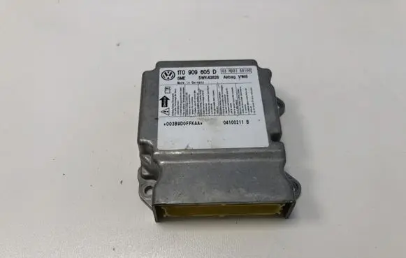 Volkswagen Touran I Airbag control unit/module 1T0909605D