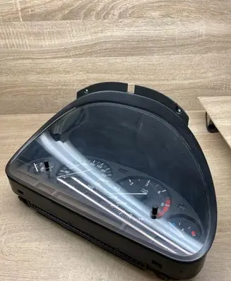 BMW 5 E39 Speedometer (instrument cluster) 6914882 110008784
