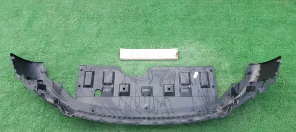 Mitsubishi Colt Front bumper lip 6400C106 97036