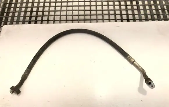 Air conditioning (A/C) pipe/hose