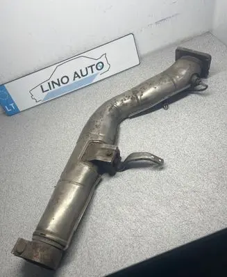 BMW 5 E60 E61 Muffler pipe connector clamp 18307789895