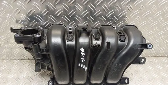 Toyota Yaris Intake manifold