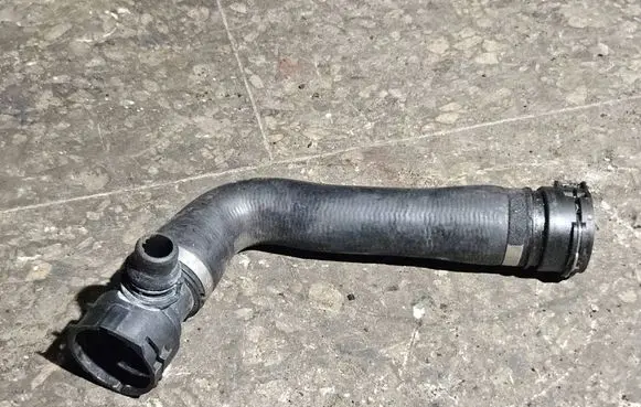 BMW 5 E60 E61 Engine coolant pipe/hose 17127560968
