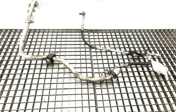 Ford Focus Air conditioning (A/C) pipe/hose