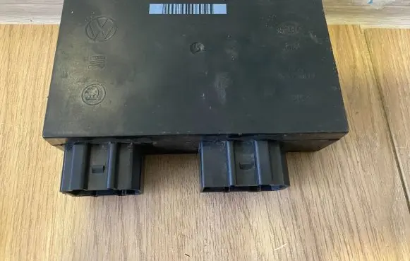 Volkswagen Golf IV Comfort/convenience module 1J0959799AH 5DK00795451