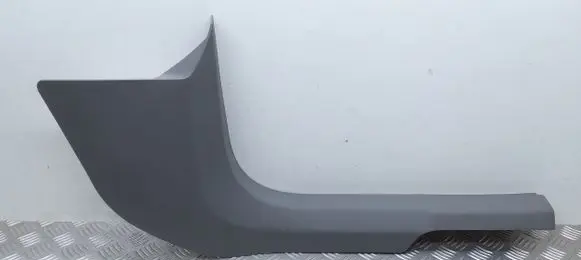 Cadillac XT6 Foot area side trim 