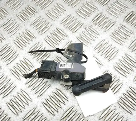 Volvo XC90 Headlight/headlamp level sensor 32246991 31406563