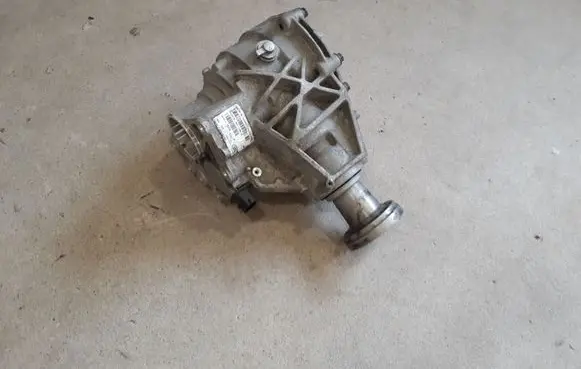 Land Rover Range Rover Evoque L551 Gearbox transfer box case K8D27L496AC K8D24C185AA