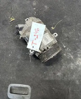 Renault Master III Air conditioning (A/C) compressor (pump) 8200848916