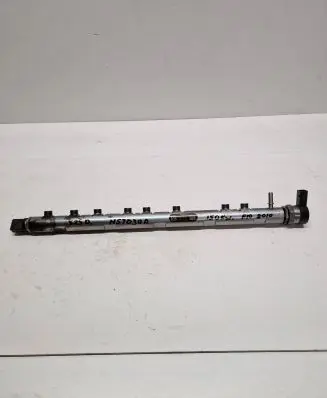 BMW 5 F10 F11 Fuel main line pipe 7800124 0445216031