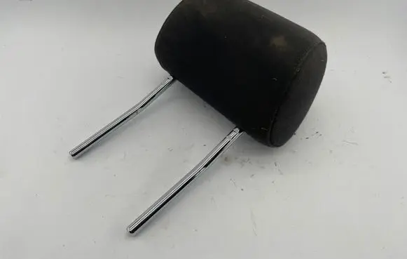 Audi A6 S6 C6 4F Front seat headrest 