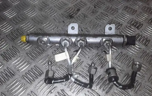 Citroen C5 Fuel main line pipe 0445216030