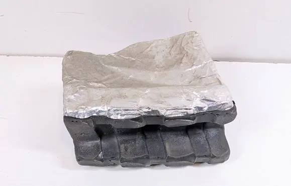 Land Rover Range Rover Velar Fender foam support/seal J8A217B956AA LR104441 J8A2-17B956-AA