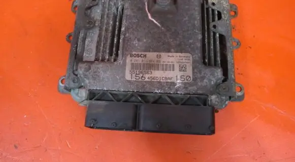 Alfa Romeo 156 Engine control unit/module 55196563 0281011984