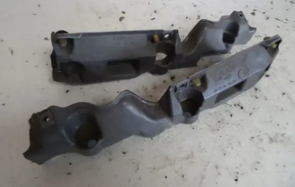 Renault Scenic III - Grand scenic III Front bumper mounting bracket 631220010R