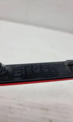 Audi Q7 4L Third/center stoplight 4L0945097