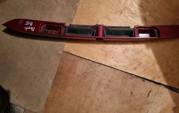 Volkswagen PASSAT B5.5 Trunk door license plate light bar 1HH743 1L18