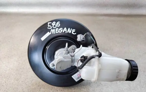 Renault Megane IV Brake booster 472104789R52 472104789R
