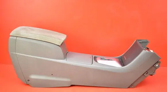 Nissan Altima Center console