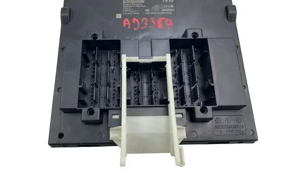 Volkswagen T-Roc Central body control module 5Q0937084DP