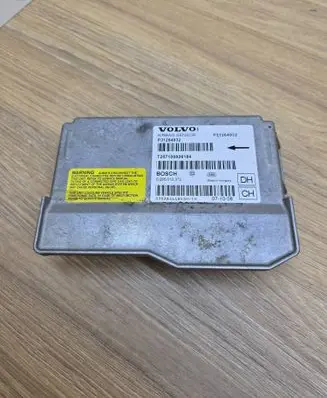 Volvo V70 Airbag control unit/module P31264932 0285010372 T207100806184