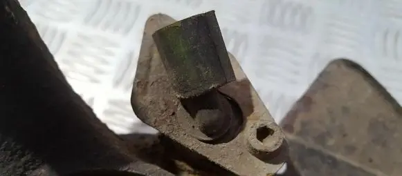 Volkswagen PASSAT B4 ABS brake wheel speed sensor