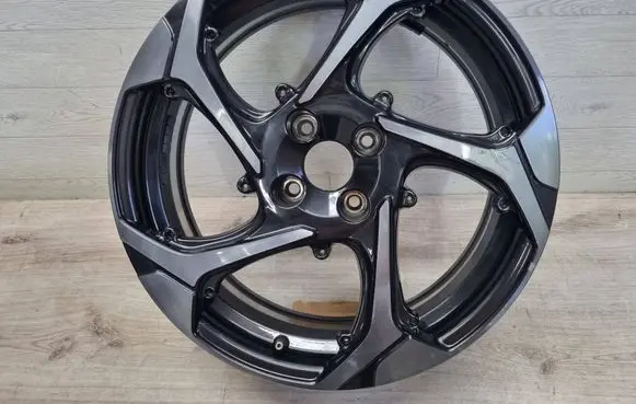 Citroen C4 III e-C4 R18 alloy rim 9802063280