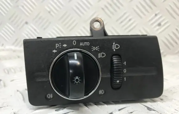 Mercedes-Benz E W211 Light switch 2115450904