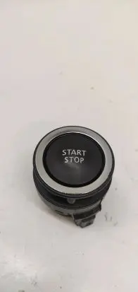 Renault Kadjar Engine start stop button switch 285905306R A2C83090000