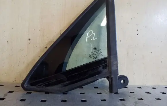 Volkswagen PASSAT B8 Front door vent window glass four-door 43R011026