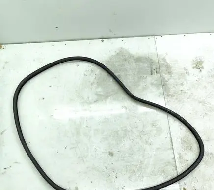 BMW 5 F10 F11 Front door rubber seal 7182270