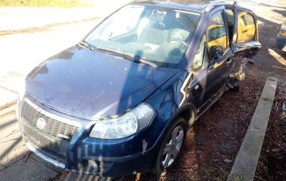 Fiat Sedici Front bumper