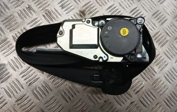 Audi A4 S4 B9 Front seatbelt 8W0857706D