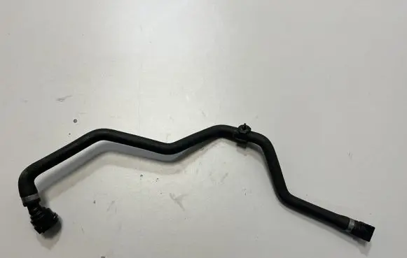 BMW 5 F10 F11 Engine coolant pipe/hose 7809819