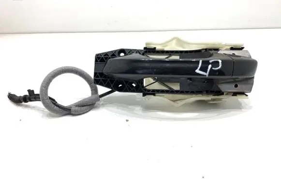 Skoda Octavia Mk3 (5E) Front door exterior handle 