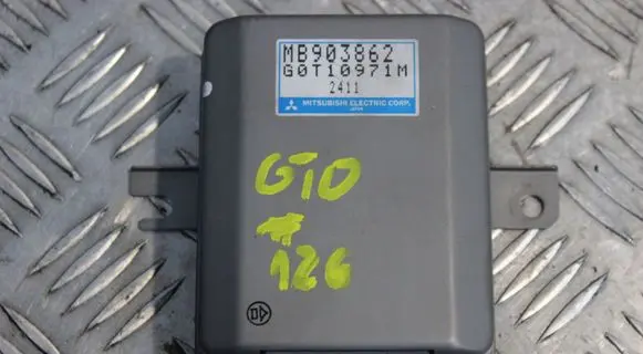 Mitsubishi 3000 GT Cruise control unit/module MB903862