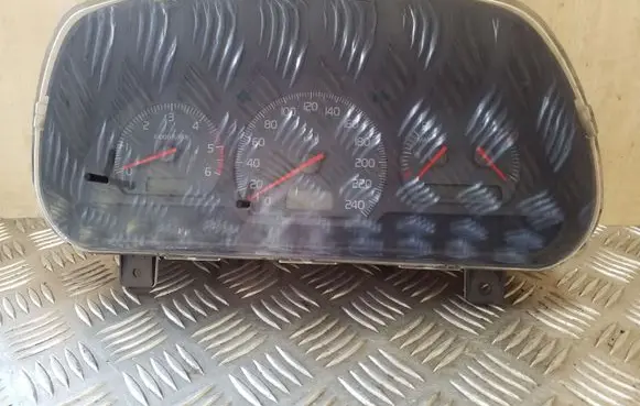 Volvo S40, V40 Speedometer (instrument cluster) 30889706B SW30887756A