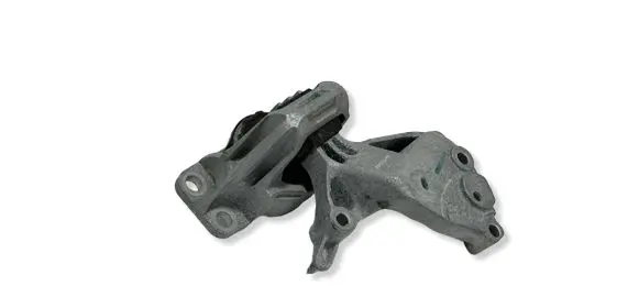 Nissan Qashqai J12 Engine mount bracket 112326UB0A 46519