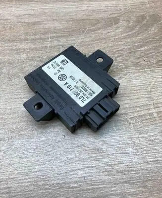 Volkswagen Touareg III AHM trailer towing control unit/module 7L0907719A