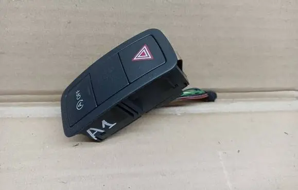 Audi A1 Hazard light switch